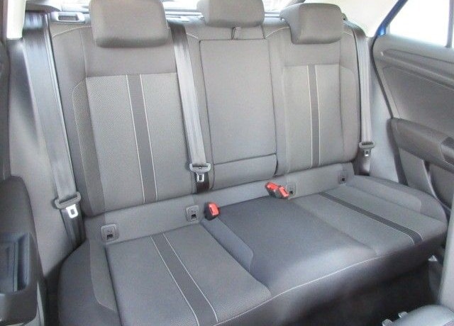 Volkswagen T-Roc Life Navi ParkPilot + Kamera LED DAB+ foto 18