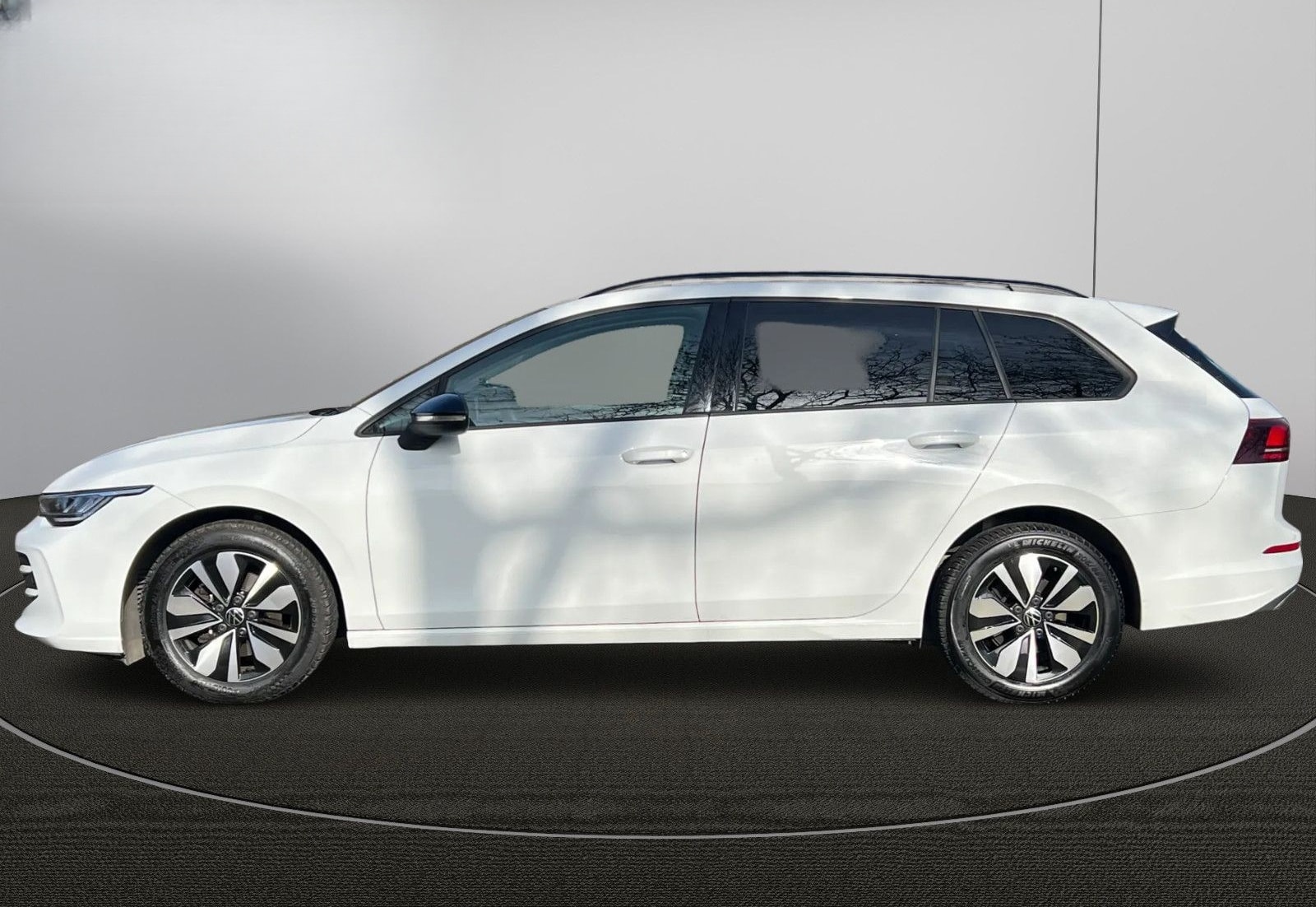 Volkswagen Golf VIII Variant 1.5 eTSI Goal-NAVI-RFK-GARANTI foto 3