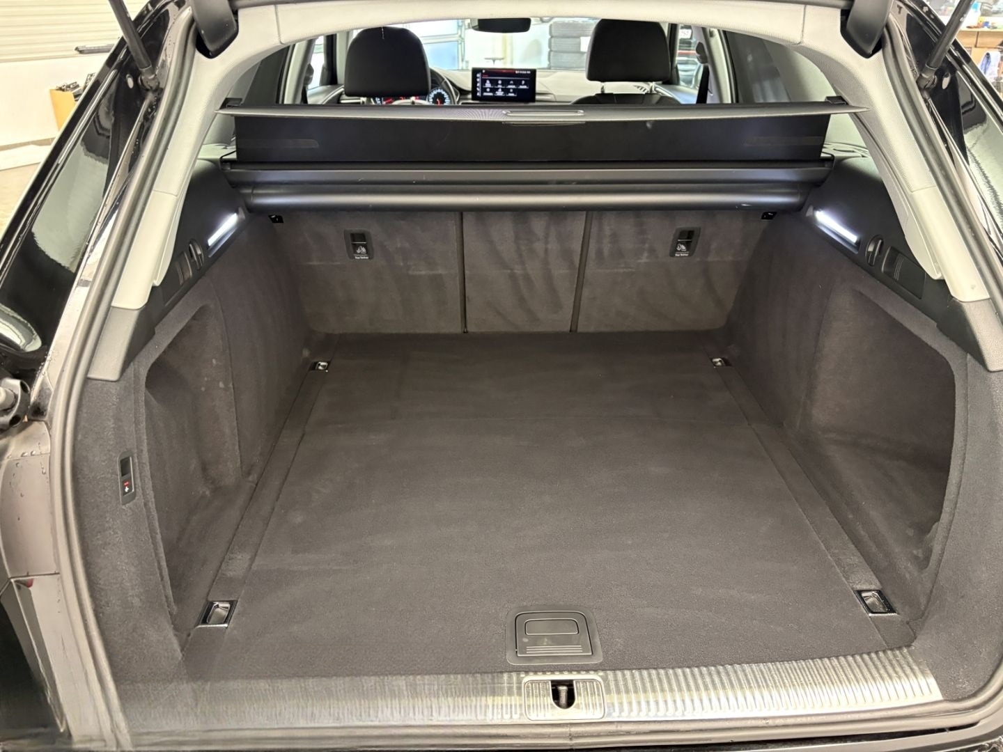 Audi A4 Avant 35 TDI S tronic AHK NAVI ACC 16 PDC DAB foto 13