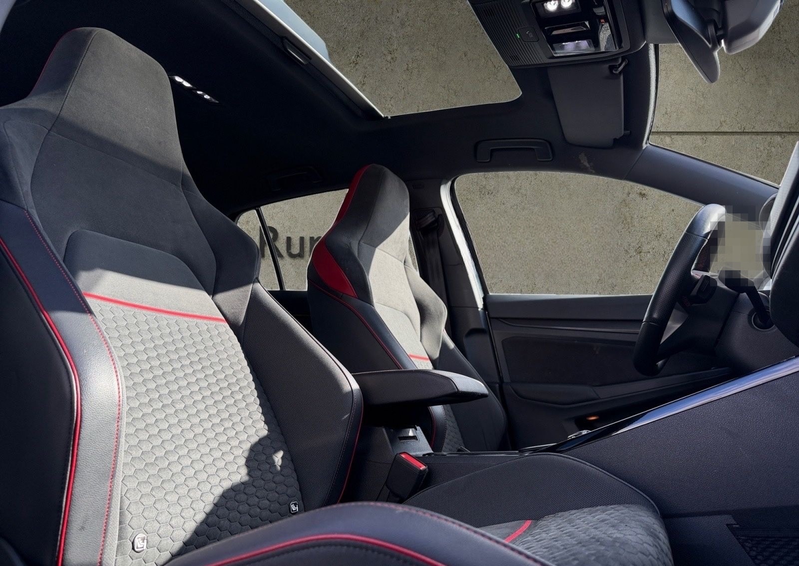 Volkswagen Golf VIII Lim. GTI Clubsport *RFK*NAVI*HU-D*PANO foto 15