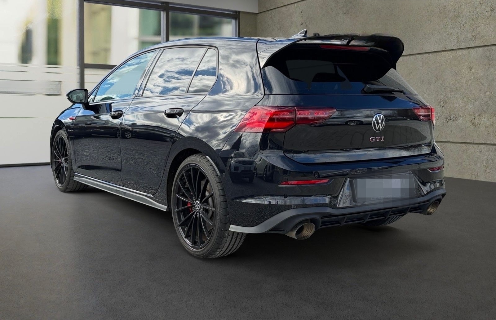 Volkswagen Golf VIII Lim. GTI Clubsport *RFK*NAVI*HU-D*PANO foto 3
