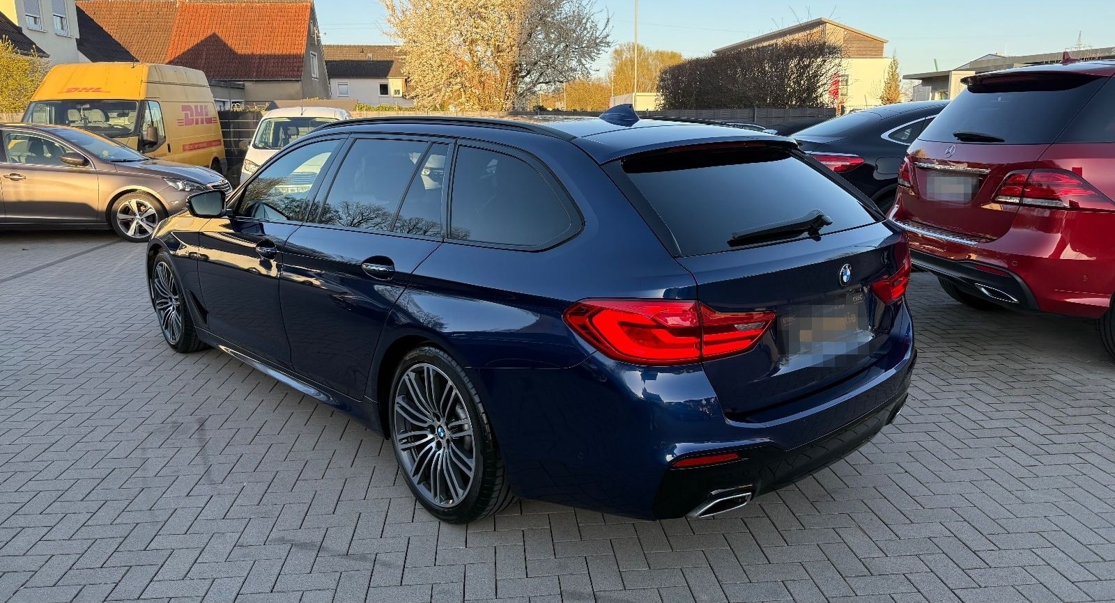 BMW 520d Touring G31 M Sportpaket-LED-Leder-19LM-AHK foto 17