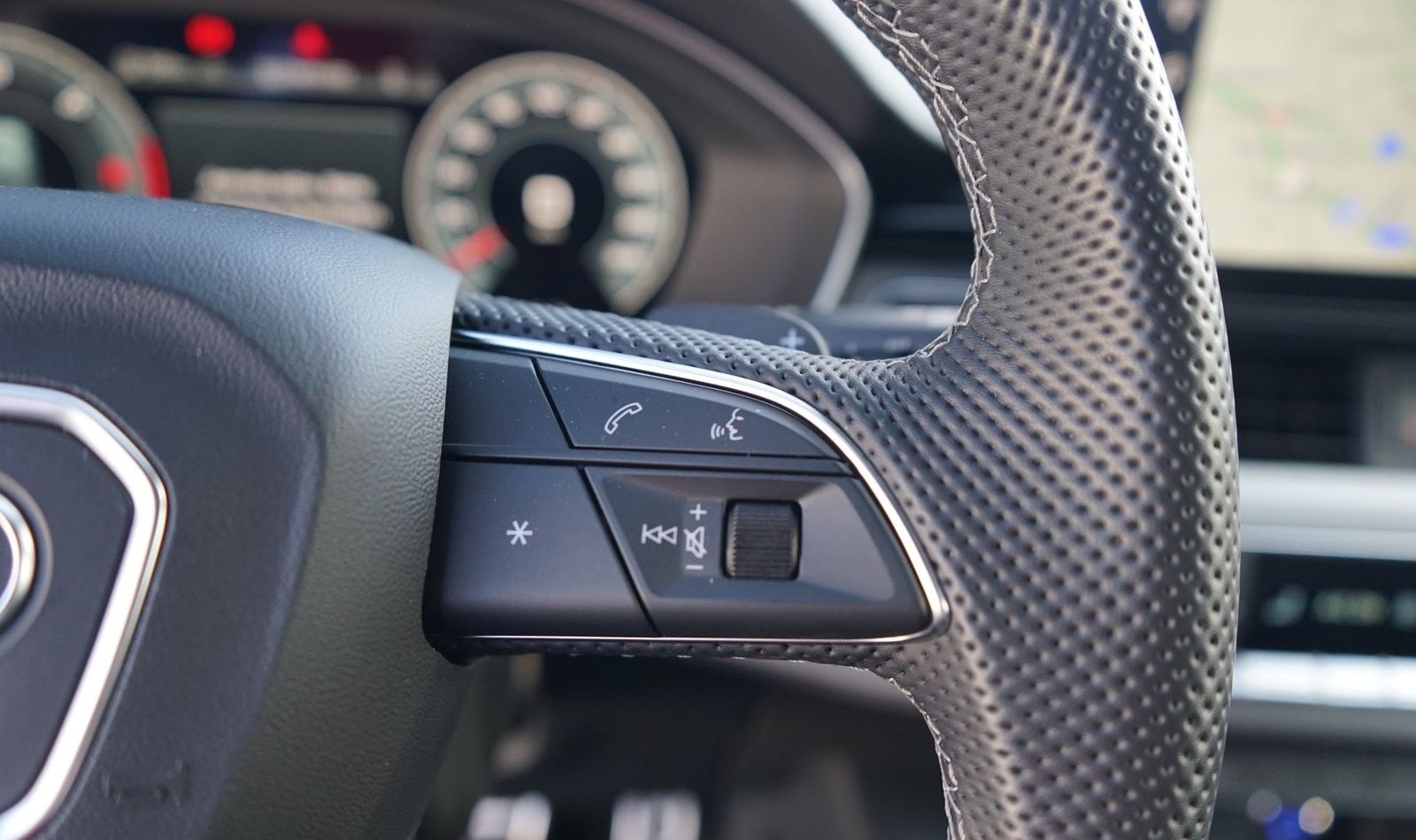 Audi A4 Avant 40 TDI S-Line quattro Aut. LED ACC Navi foto 25