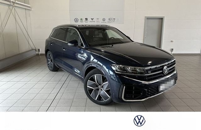 Volkswagen Touareg R-Line 3.0 V6 TSI 4M *STHZ,PANORAMA,AHK, foto 1