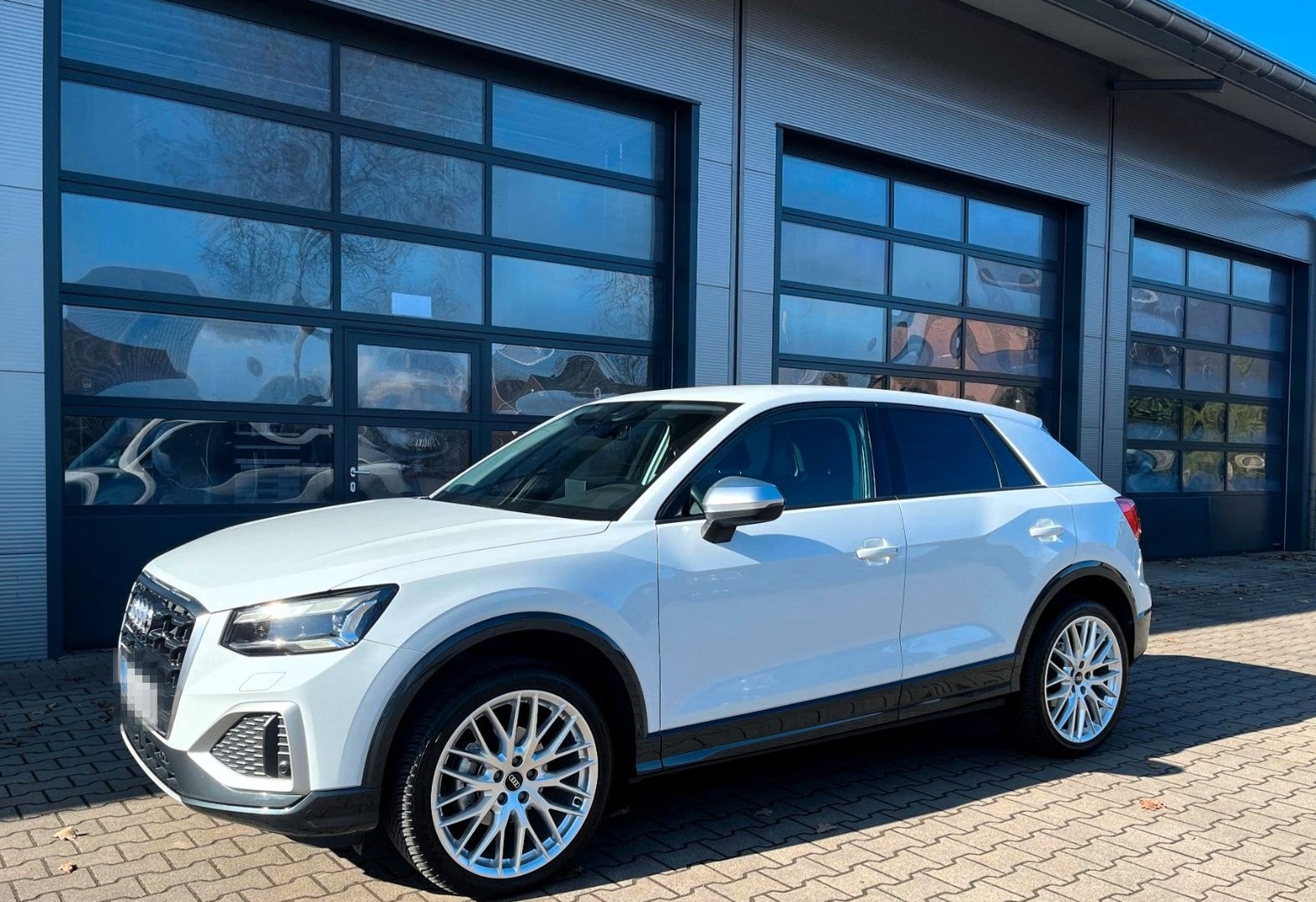 Audi Q2 35TFSI S Tronic, Matrix, Kamera, Navi,19 Zoll foto 1