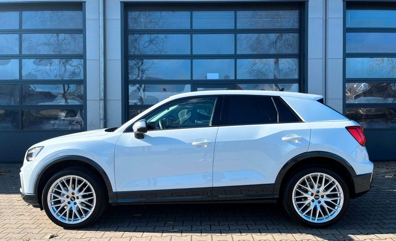 Audi Q2 35TFSI S Tronic, Matrix, Kamera, Navi,19 Zoll foto 2