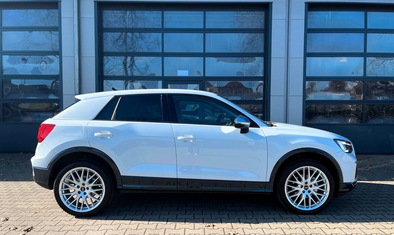 Audi Q2 35TFSI S Tronic, Matrix, Kamera, Navi,19 Zoll foto 4
