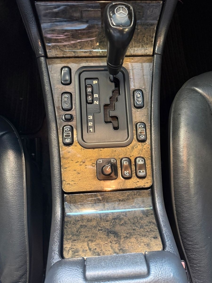 Mercedes-Benz E 420 AVANTGARDE / Vollausstattung / MB Historie foto 17