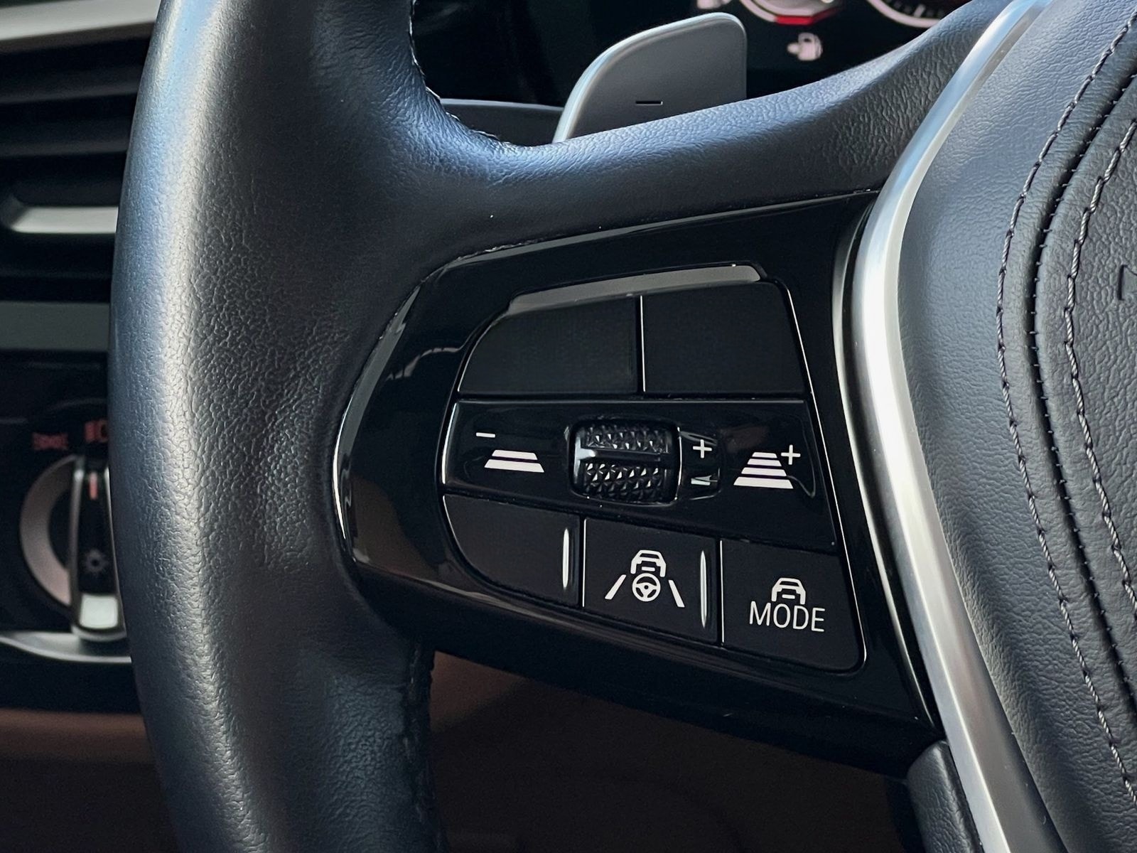 BMW 540i xDrive Touring Luxury Laser ACC 360° Pano foto 13