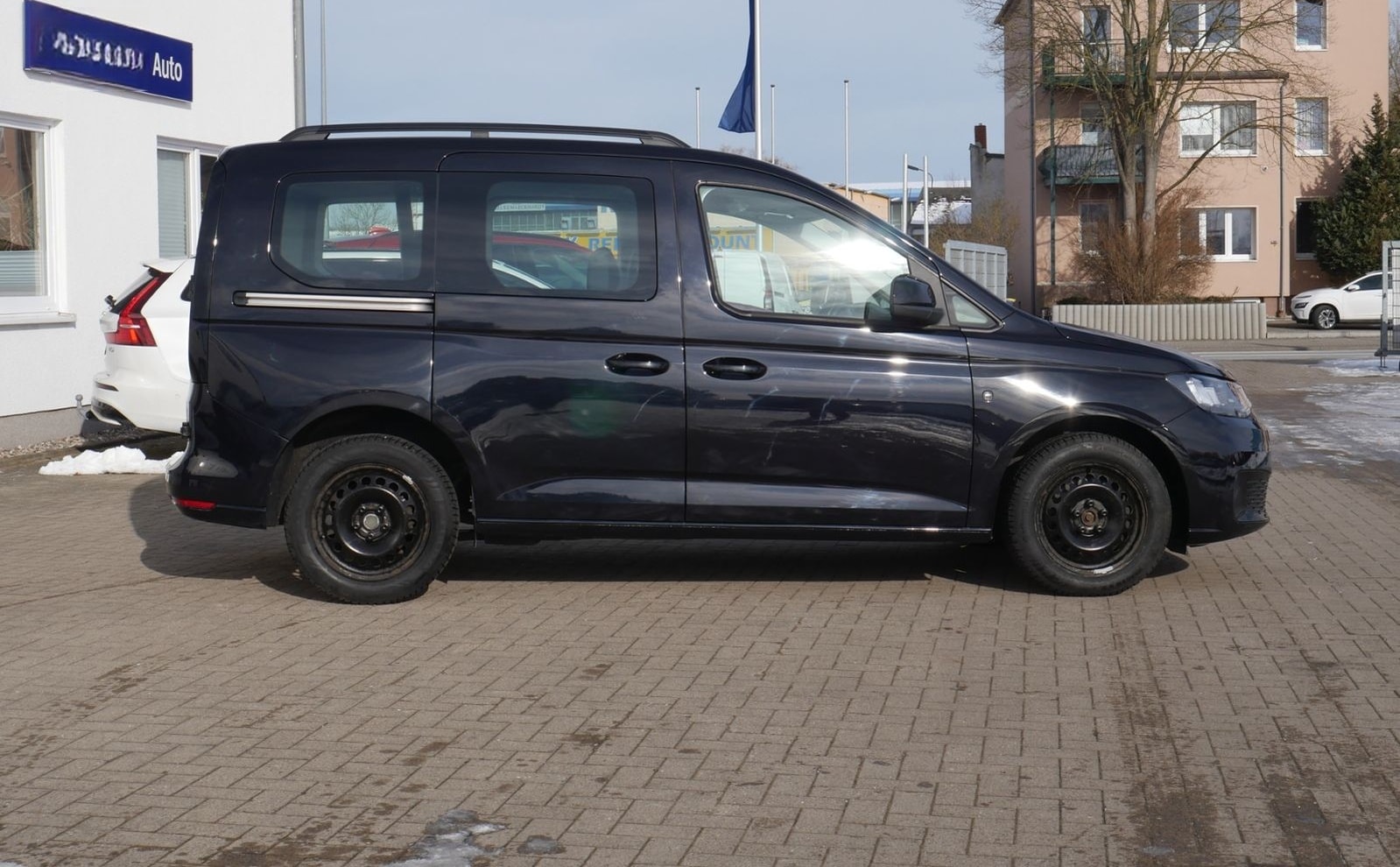 Volkswagen Caddy 2.0 TDI Life DSG TEMPOMAT SITZHZG RFK APP- foto 15