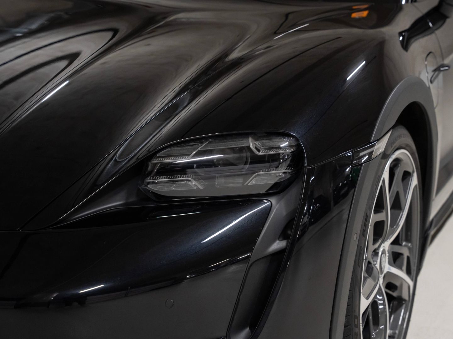 Porsche Taycan Turbo Cross Turismo HeadUp InnoDrive PSCB foto 13