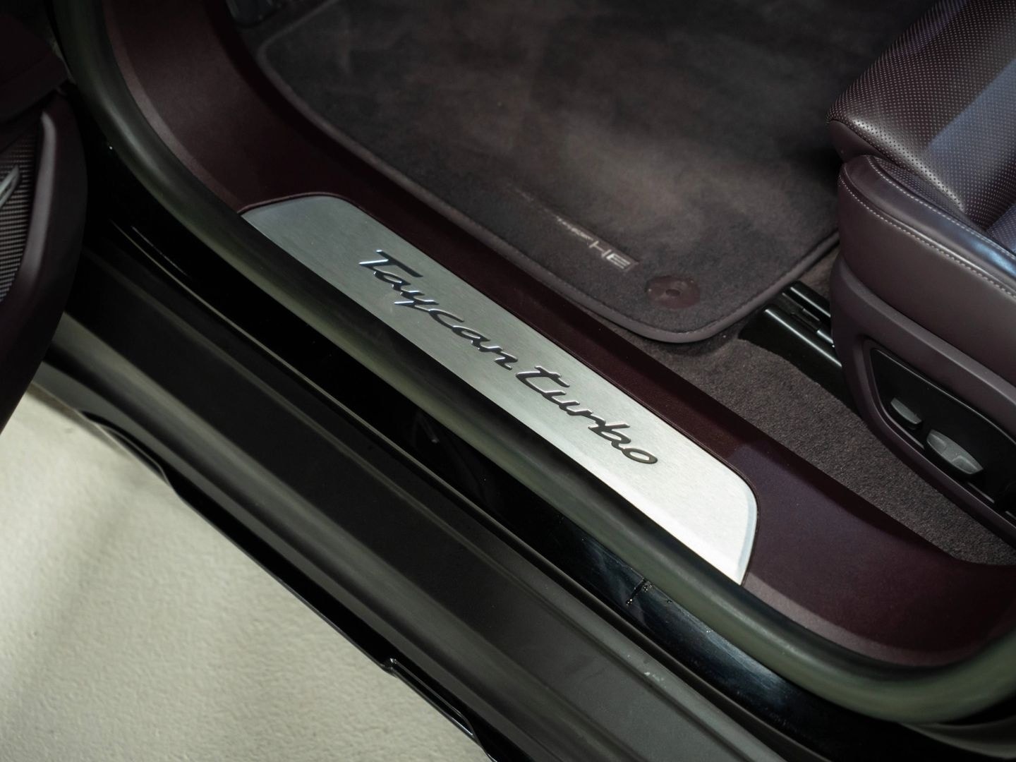 Porsche Taycan Turbo Cross Turismo HeadUp InnoDrive PSCB foto 21