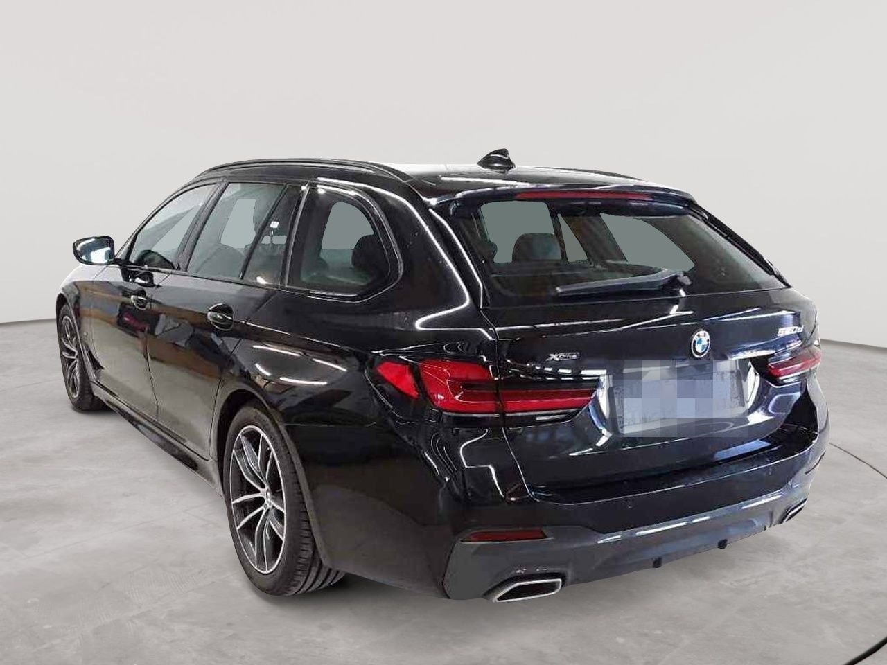 BMW 520d xDrive Touring Aut. M Sport Navi foto 2