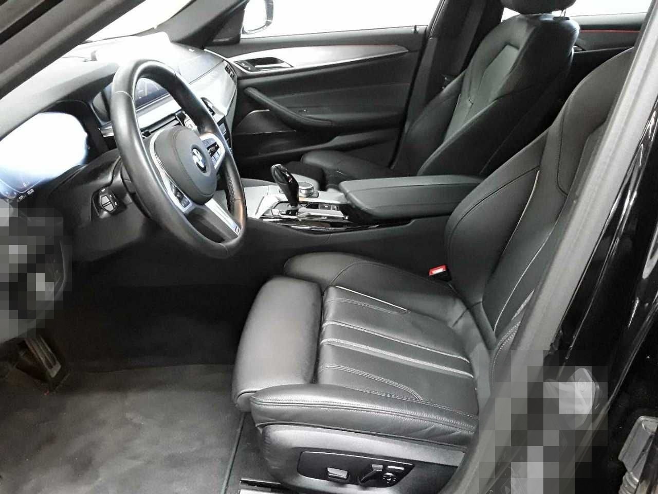 BMW 520d xDrive Touring Aut. M Sport Navi foto 3