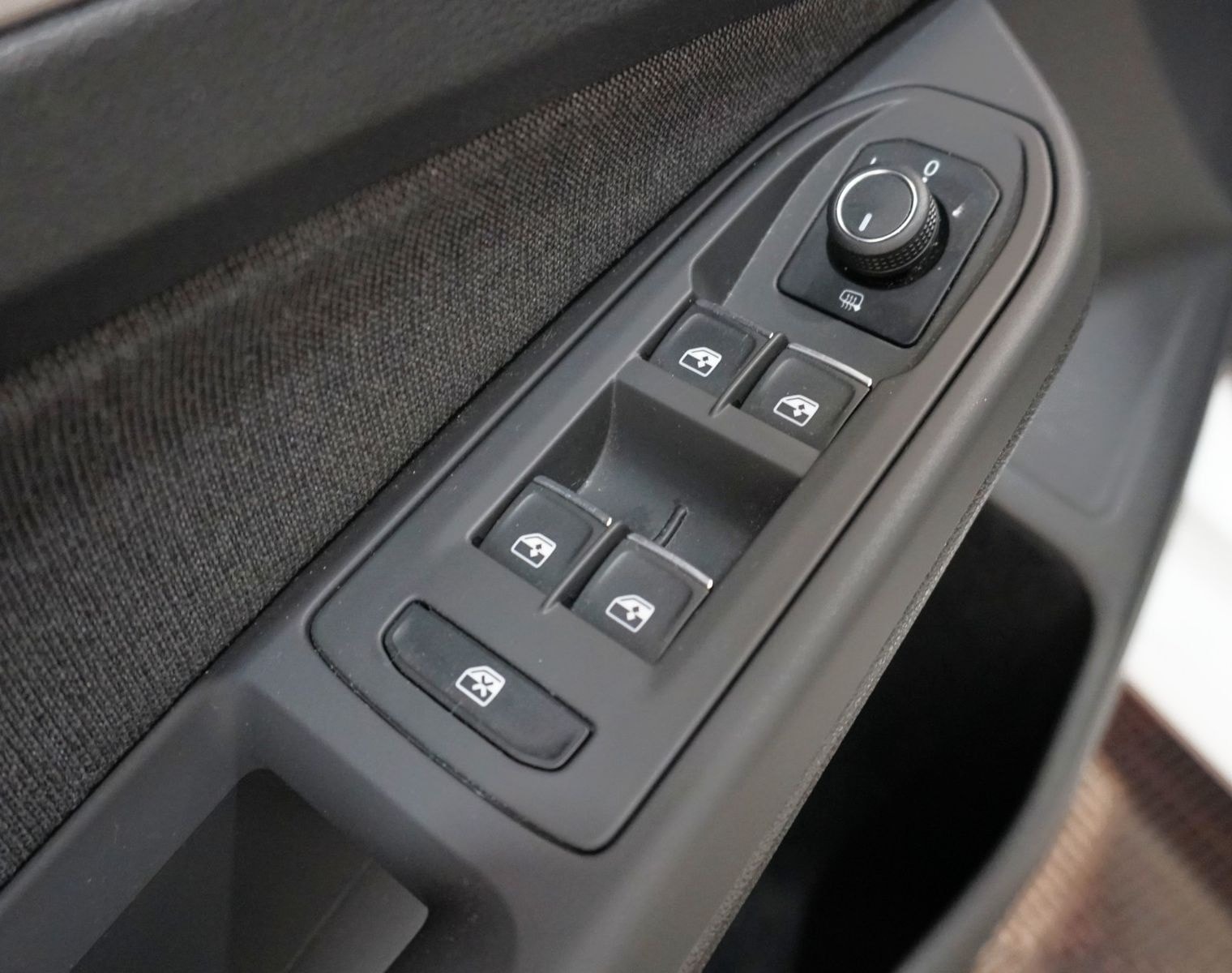 Volkswagen Golf VIII Variant Life 2.0 TDI *AHK*LED*NAVI*PDC foto 21