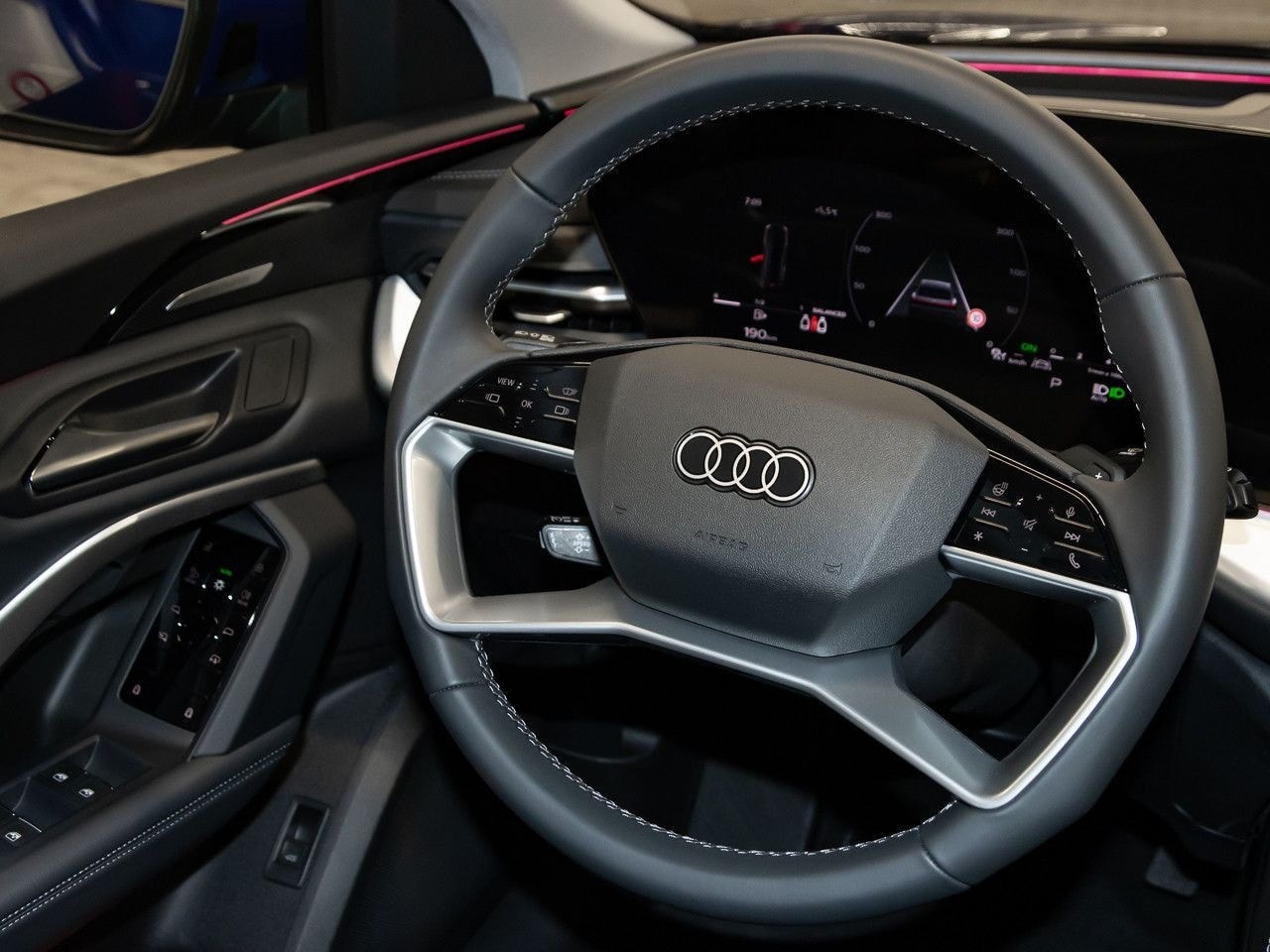 Audi Q5 SUV S line TFSI quattro 150 kW S tronic foto 18