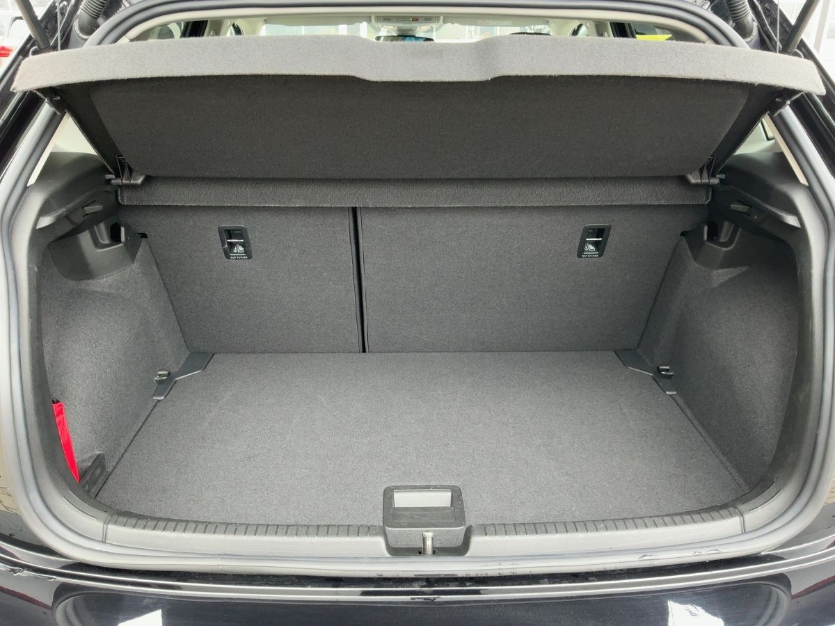 Volkswagen Polo 1.0 TSI GOAL LED+NAVI+ACC+SHZ+2xPDC+DAB+ALU foto 14