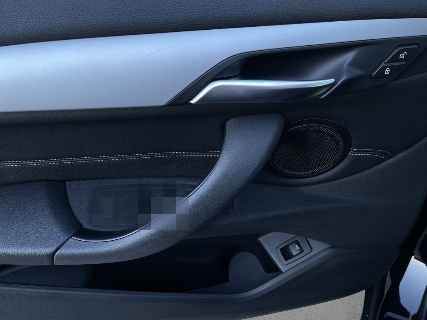 BMW X1 xDrive18d Advantage ALLWETTER+NAVI+PDC+LED foto 10