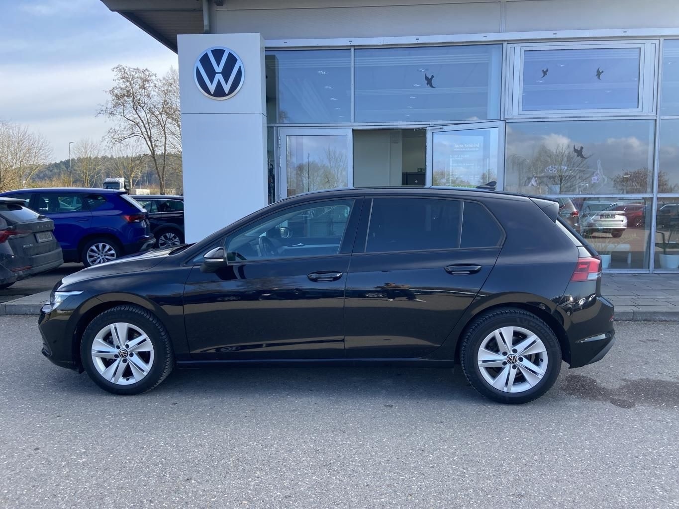 Volkswagen Golf 1.5 TSI Life APP-CONNECT+AHK+ACTIVE-INFO+KA foto 2