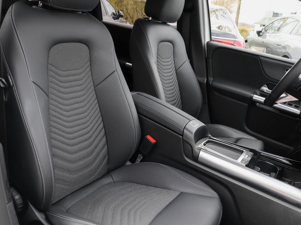 Mercedes-Benz B 250 e Progressive/MBeam/360°/Distr/Keyl/Totw foto 5