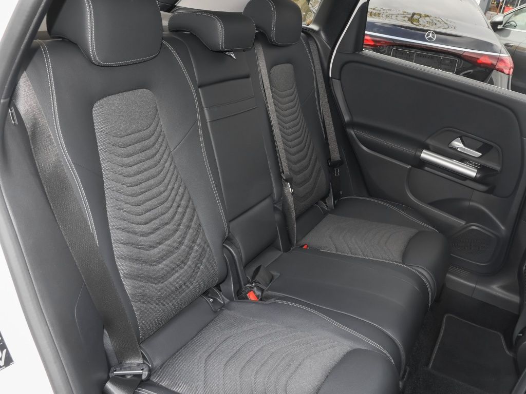 Mercedes-Benz B 250 e Progressive/MBeam/360°/Distr/Keyl/Totw foto 7