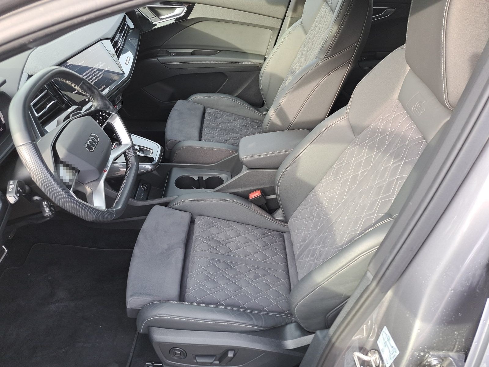 Audi Q4 e-tron Sportback 50 quattro S line PANO MATRI foto 17