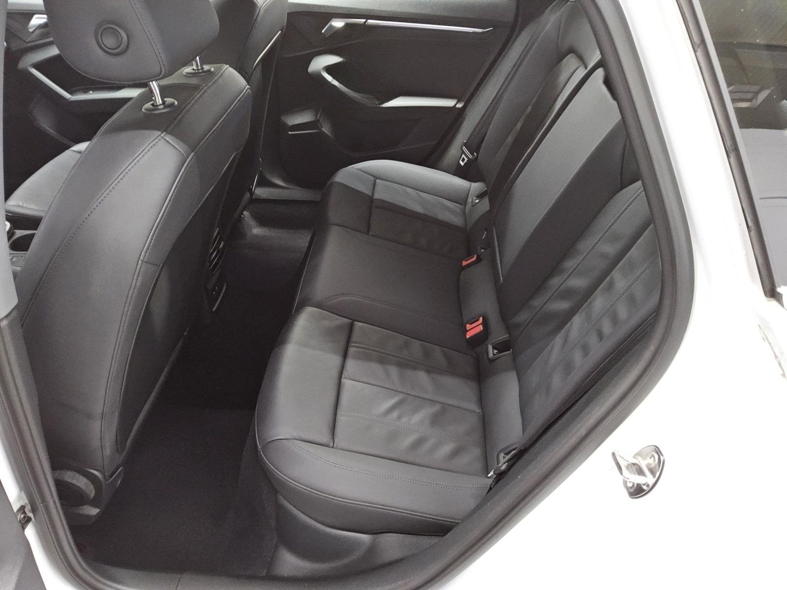 Audi A3 Sportback 1.5 TFSI Leder Navi+ vc Sound RFK foto 13