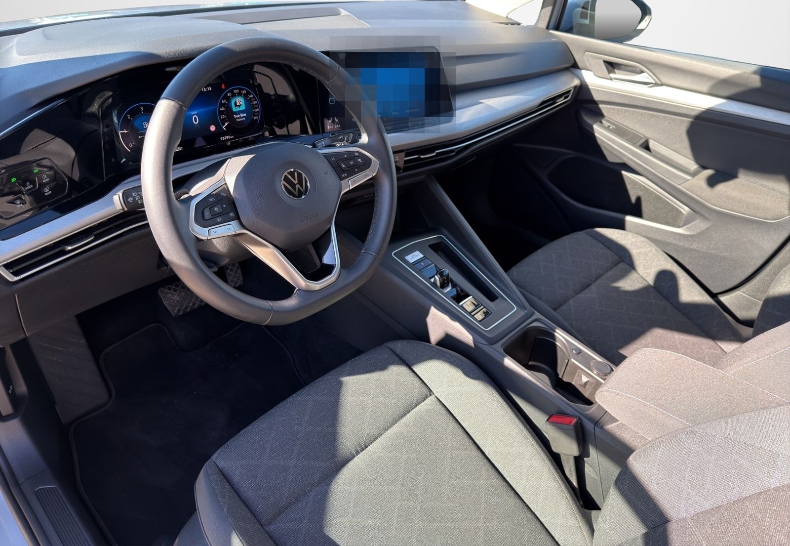 Volkswagen Golf Variant 2.0TDI Life LED/AHK/StHz/App/Navi/A foto 12