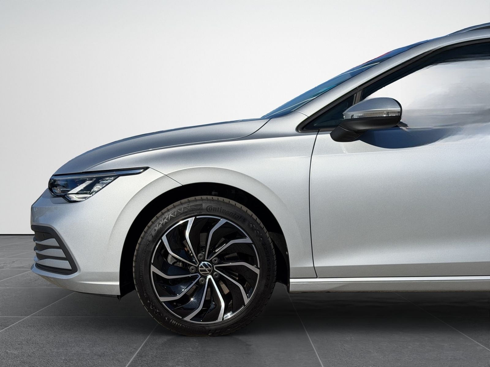 Volkswagen Golf Variant 2.0TDI Life LED/AHK/StHz/App/Navi/A foto 23