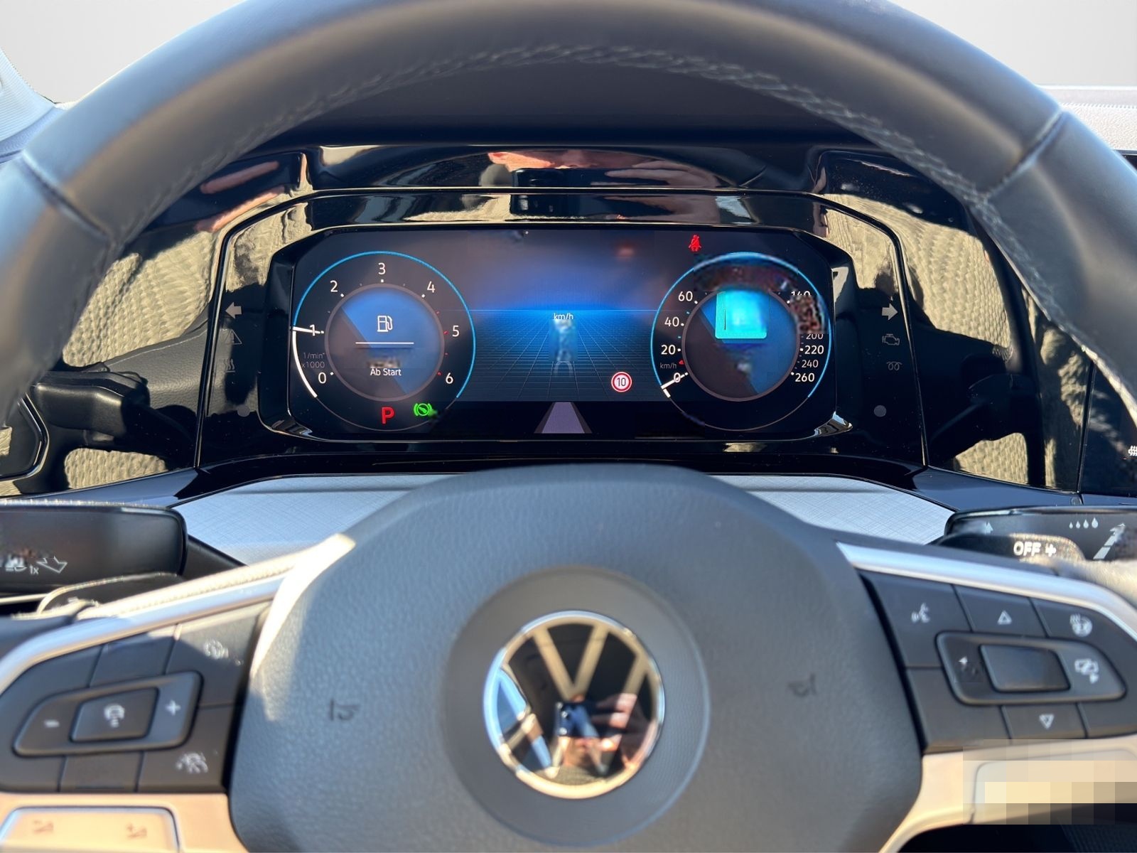 Volkswagen Golf Variant 2.0TDI Life LED/AHK/StHz/App/Navi/A foto 10