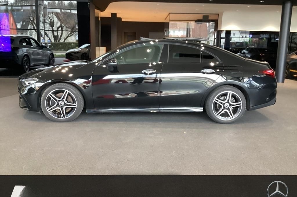 Mercedes-Benz CLA 200 AMG+LED+PANO+Distronic+Night+Ambiente++ foto 4
