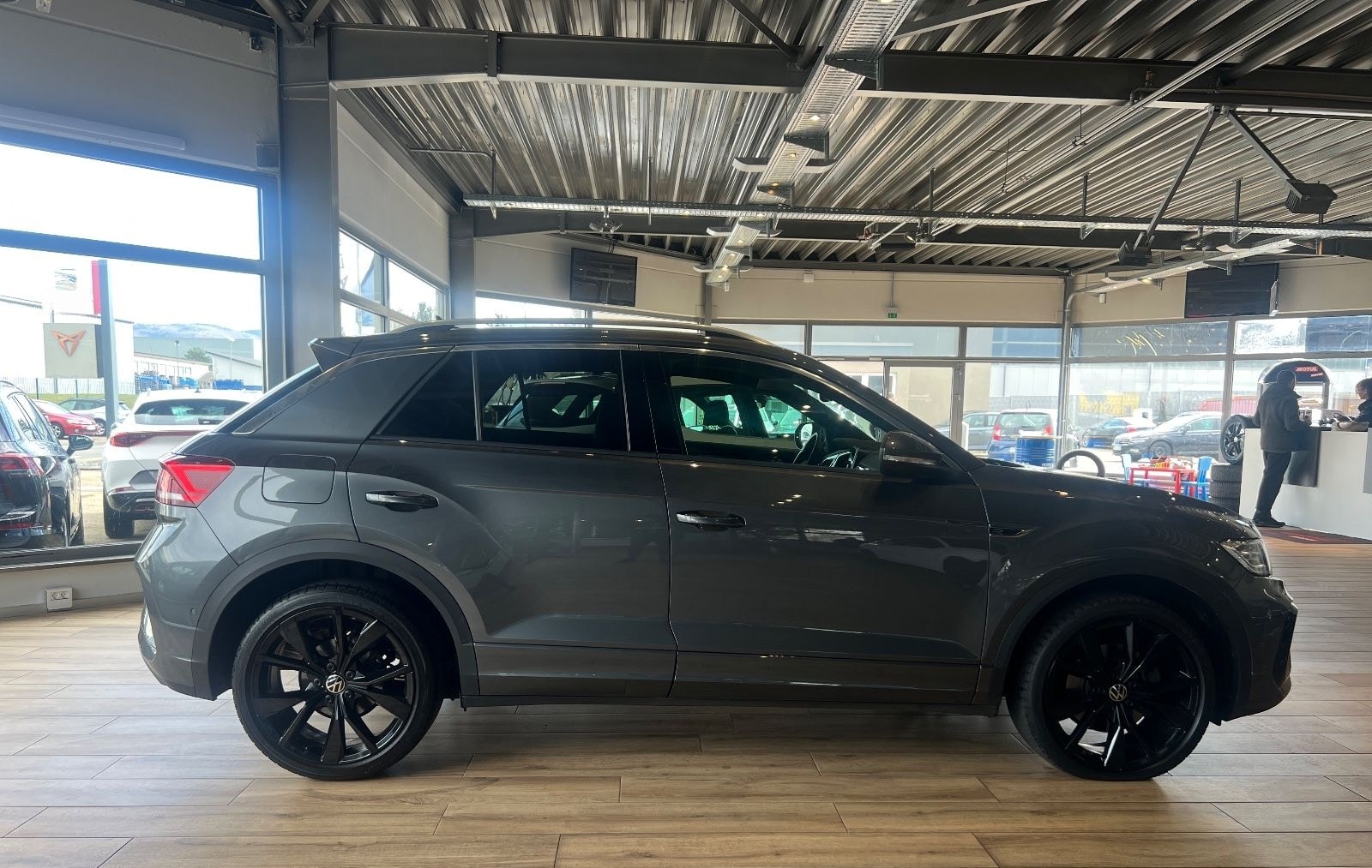 Volkswagen T-Roc R-Line/KAMERA/NAVI/AHK/LED-SCHEINWERFER foto 12