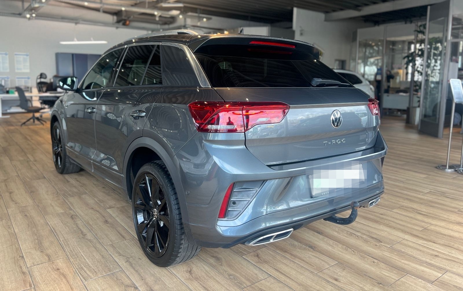 Volkswagen T-Roc R-Line/KAMERA/NAVI/AHK/LED-SCHEINWERFER foto 7