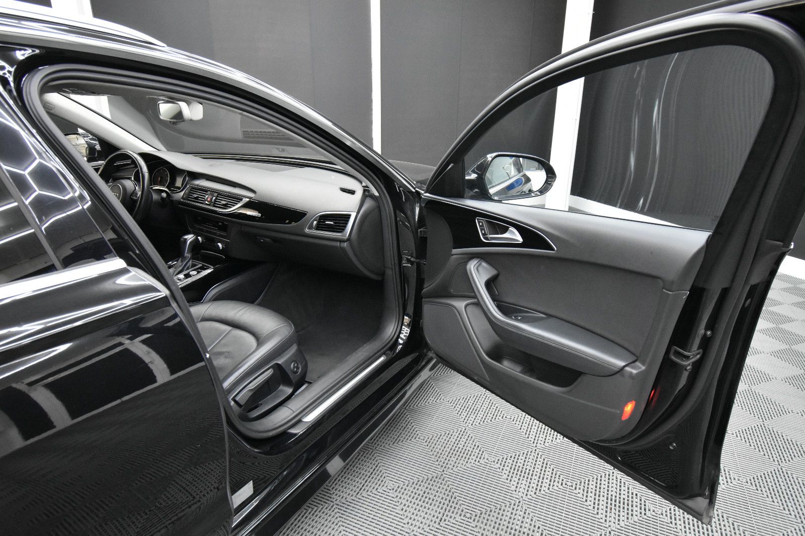 Audi A6 Avant 2.HAND SHZ STNDHZ RFK NAVI Vollleder foto 9