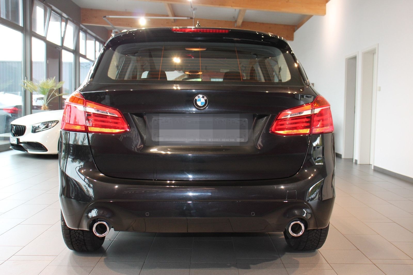 BMW 218 Active Tourer PDC Navi SHZ LED foto 5