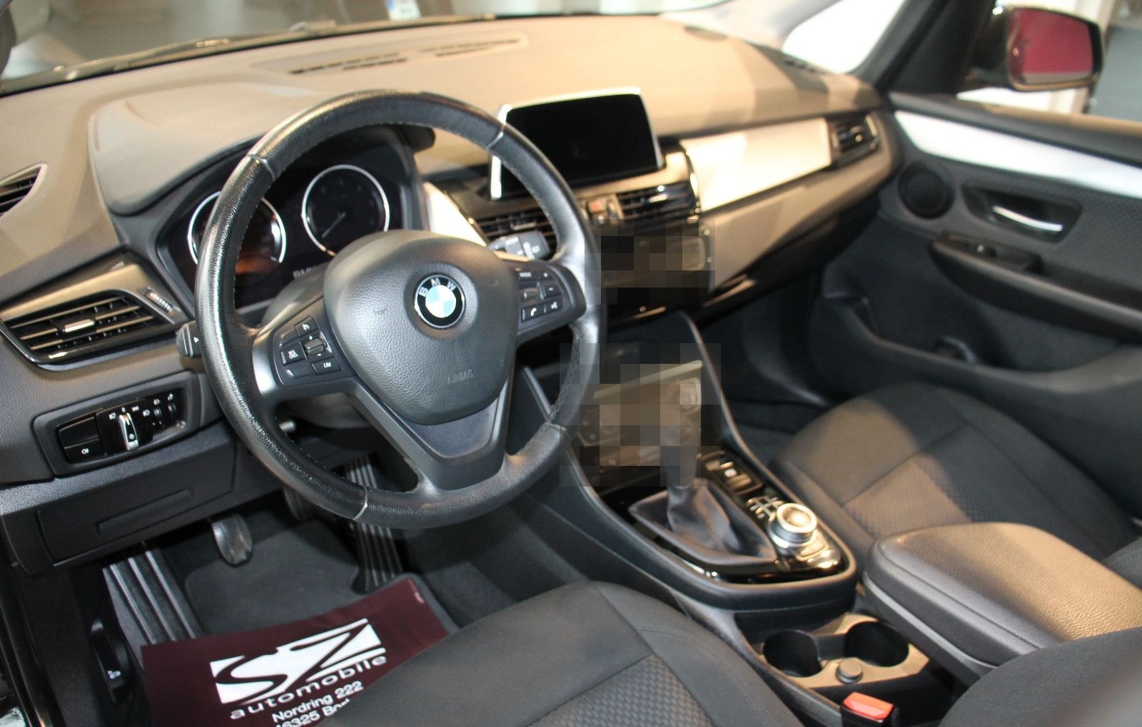 BMW 218 Active Tourer PDC Navi SHZ LED foto 9