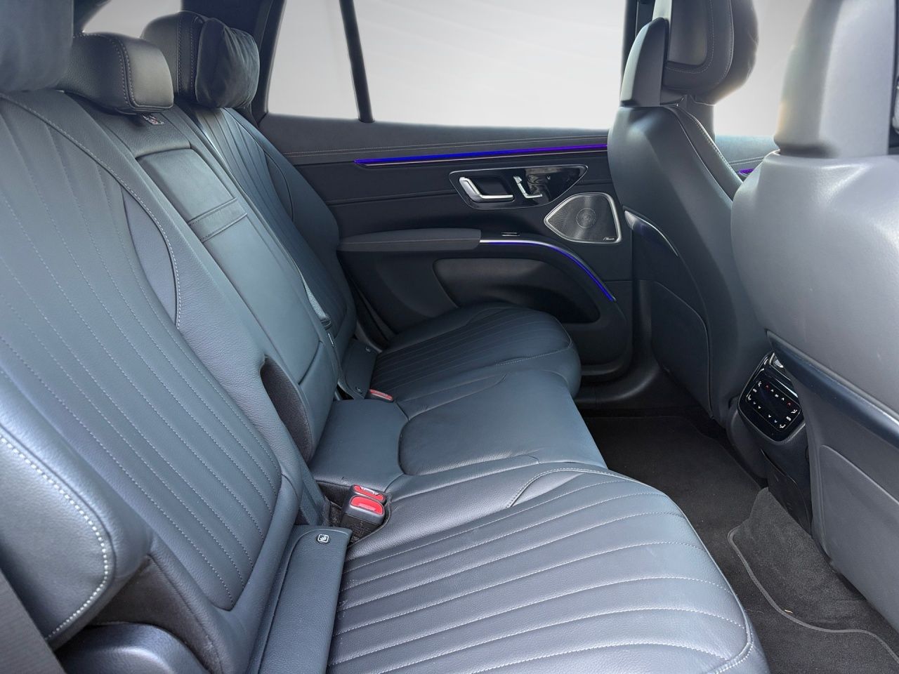 Mercedes-Benz EQS 450+ SUV Electric Art Hyperscreen Pano AHK foto 24