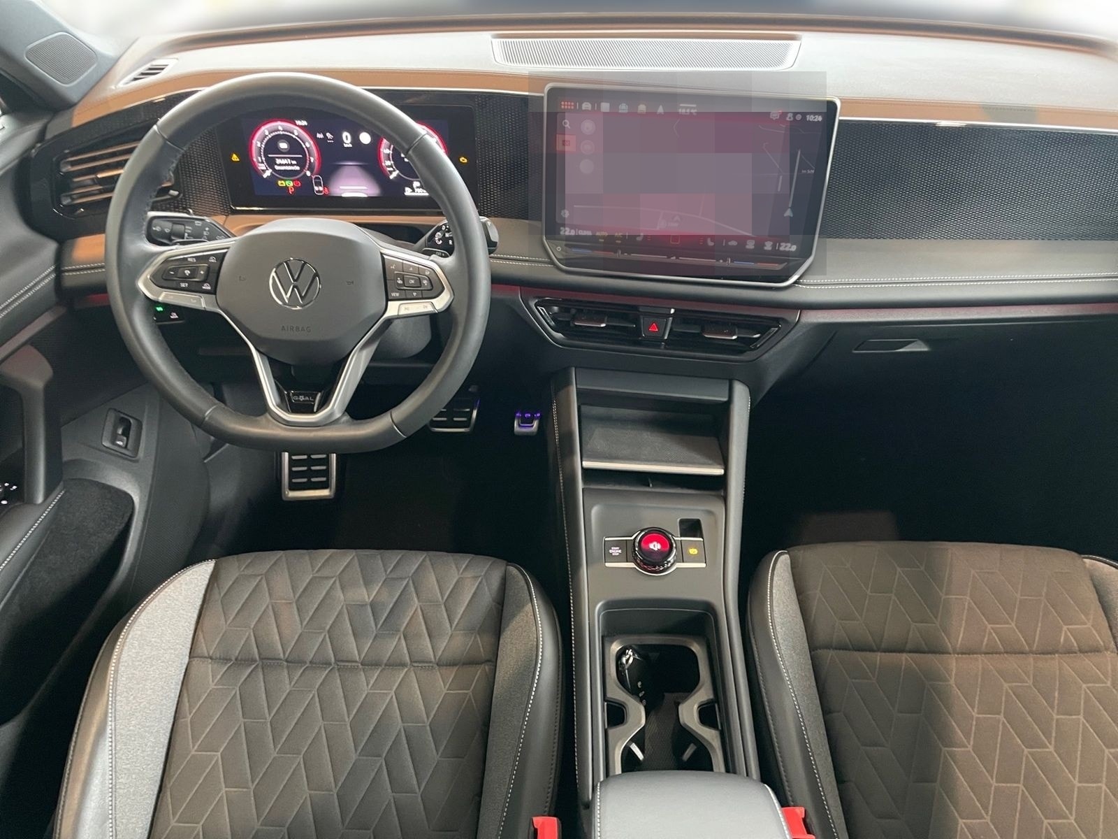 Volkswagen Tiguan 1.5 eTSI Goal MATRIX AHK ACC NAVI SIDE foto 14