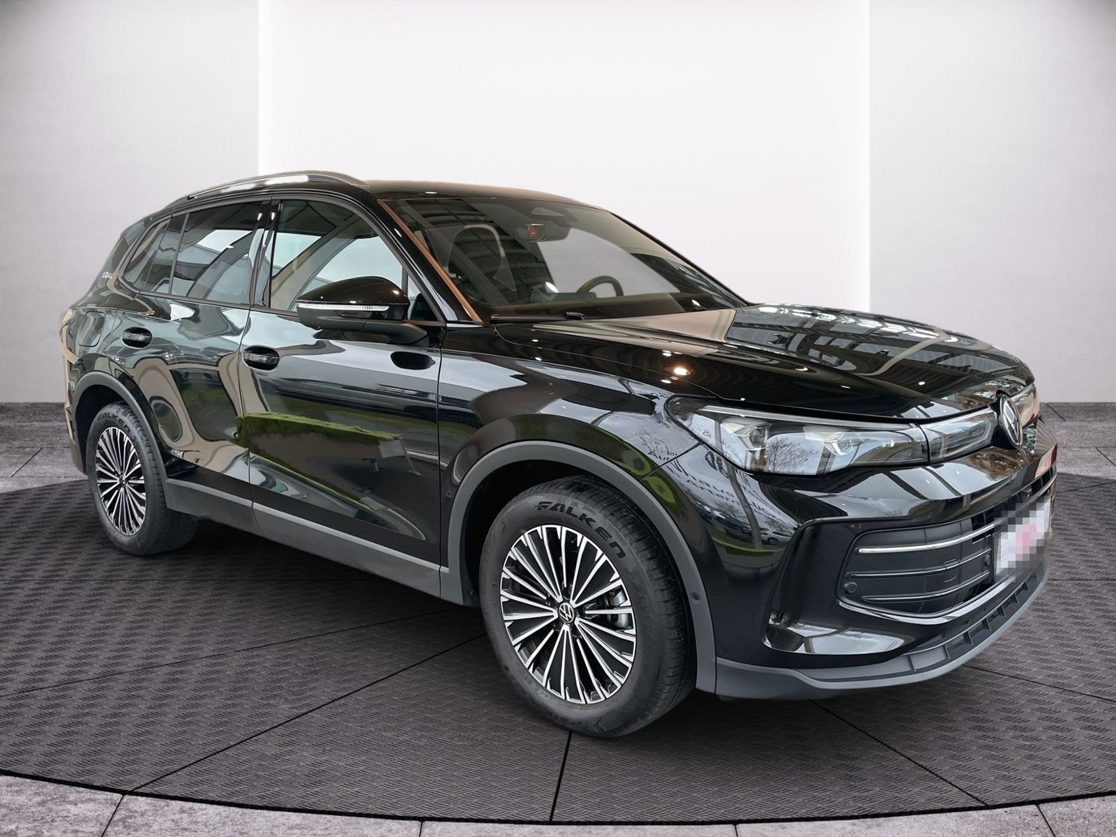 Volkswagen Tiguan 1.5 eTSI Goal MATRIX AHK ACC NAVI SIDE foto 3