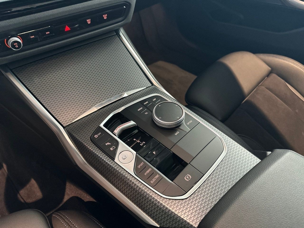 BMW 330e M Sport Limo Curved,H/K,DA,Kam,PA,Tempo LED foto 15