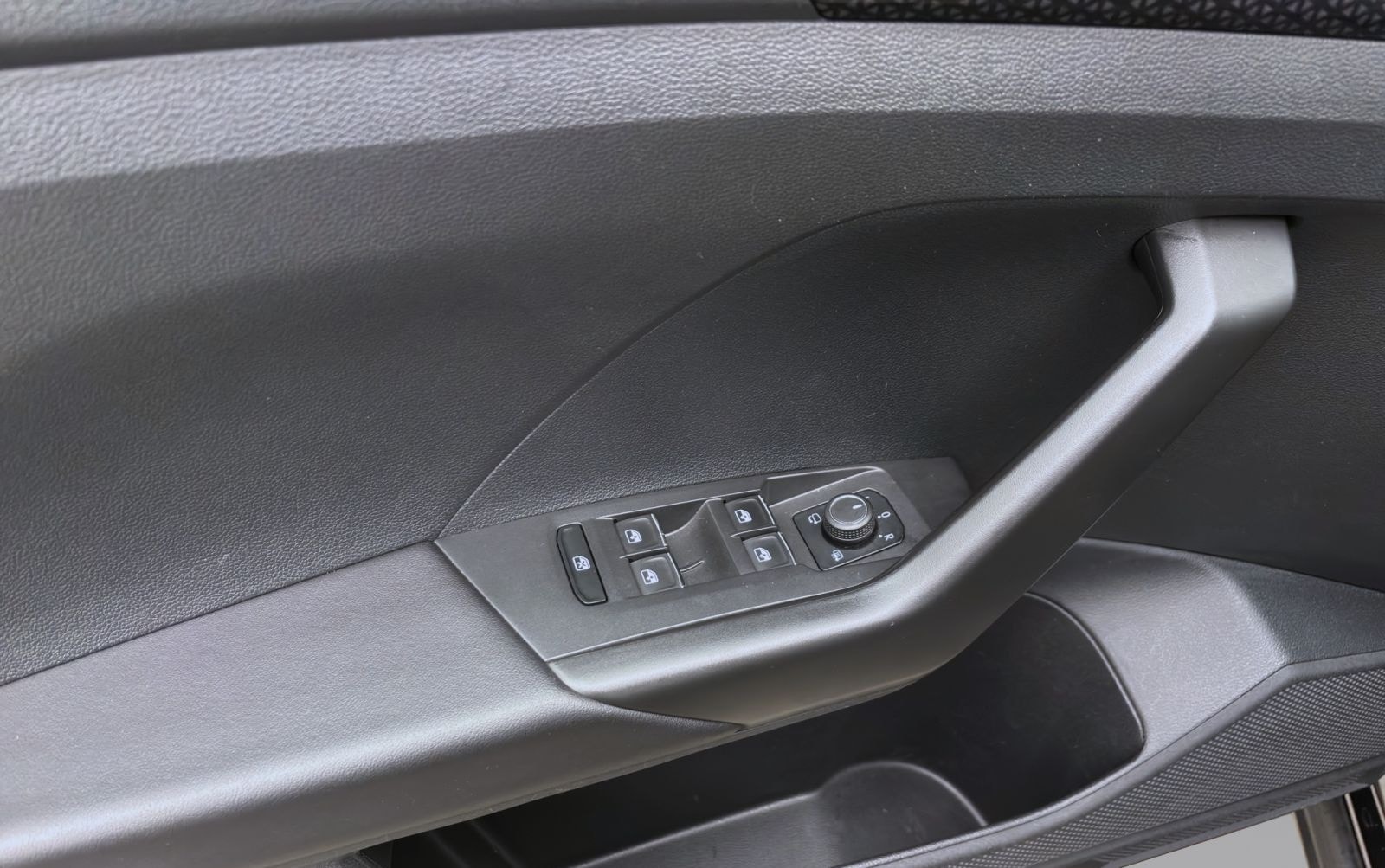 Volkswagen T-Cross 1.0 TSI DSG STYLE KAMERA ACC SITZHZG LED foto 10