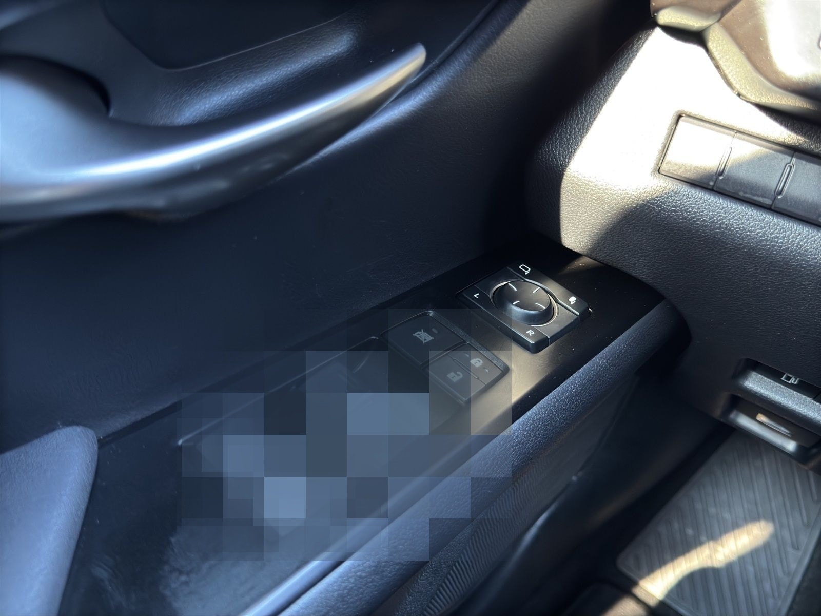 Lexus UX 250h Style SHZ Kamera Alu foto 12