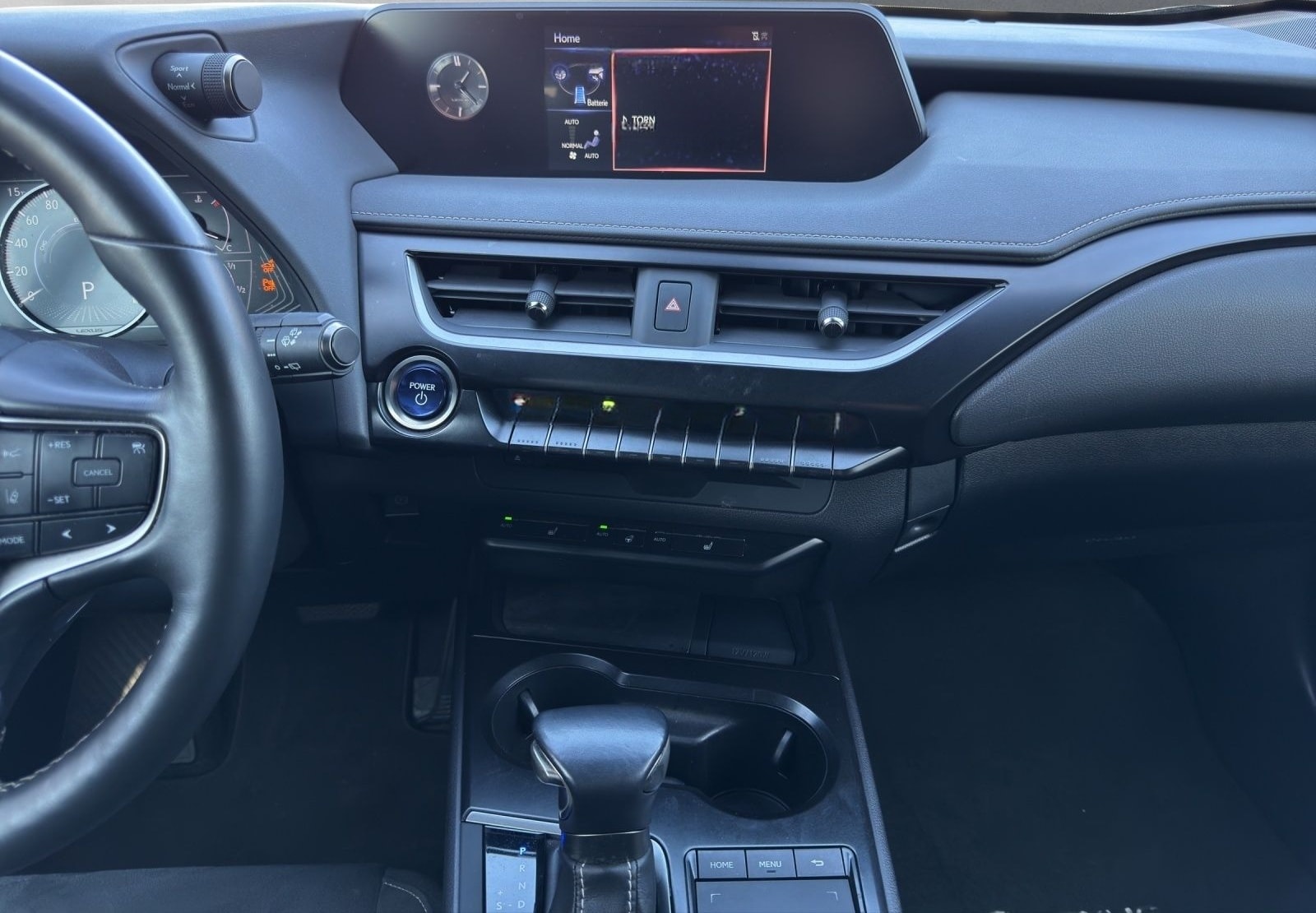 Lexus UX 250h Style SHZ Kamera Alu foto 14