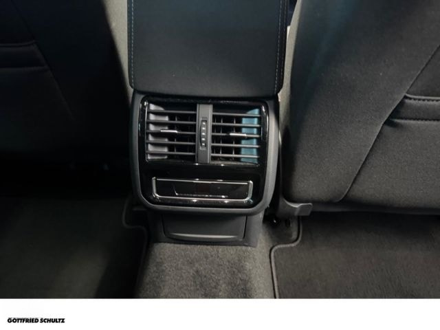 Volkswagen Passat Variant VW 1.5 TSI DSG Business - AHK Kli foto 6