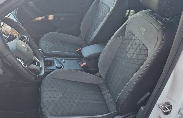 Volkswagen Tiguan R-Line 4Motion 2,0  TSI  DSG Matrix STHZ  foto 12