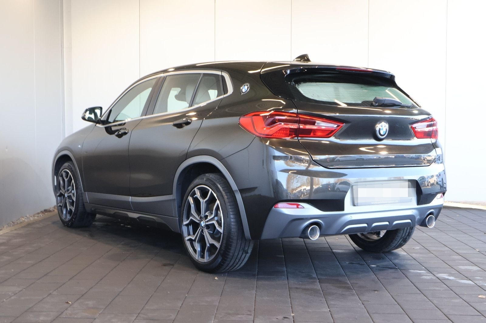 BMW X2 xDrive 18 d M Sport NAVI+LED+AHK+19" foto 6