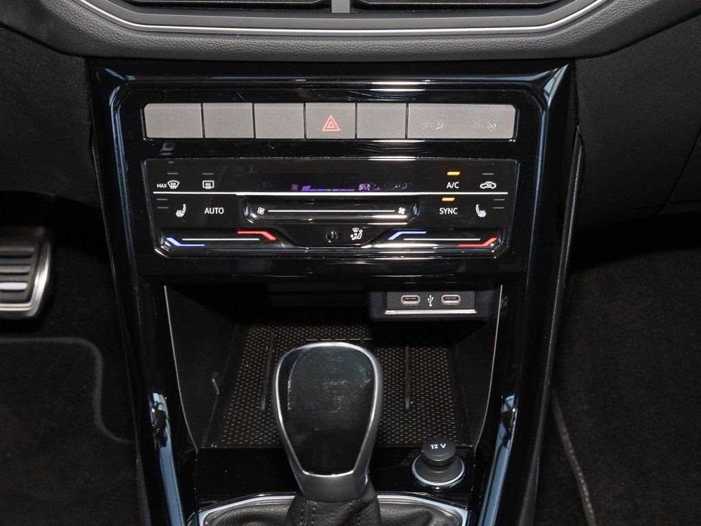 Volkswagen T-Cross 1.0 TSI Life +ALLW+KLIMA+PDC+LED+ISO+BC+ foto 8