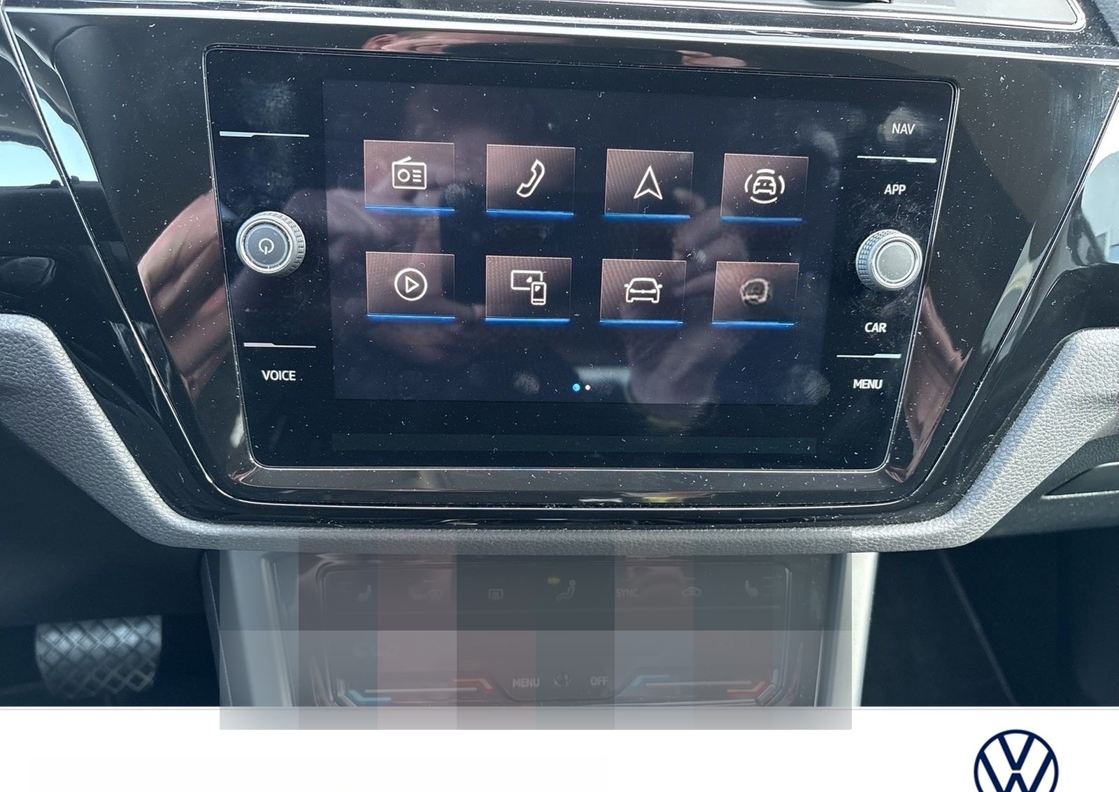 Volkswagen Touran 2.0 HIGHLINE AHK CAM ACC LM17 EKLAPPE NAV foto 12