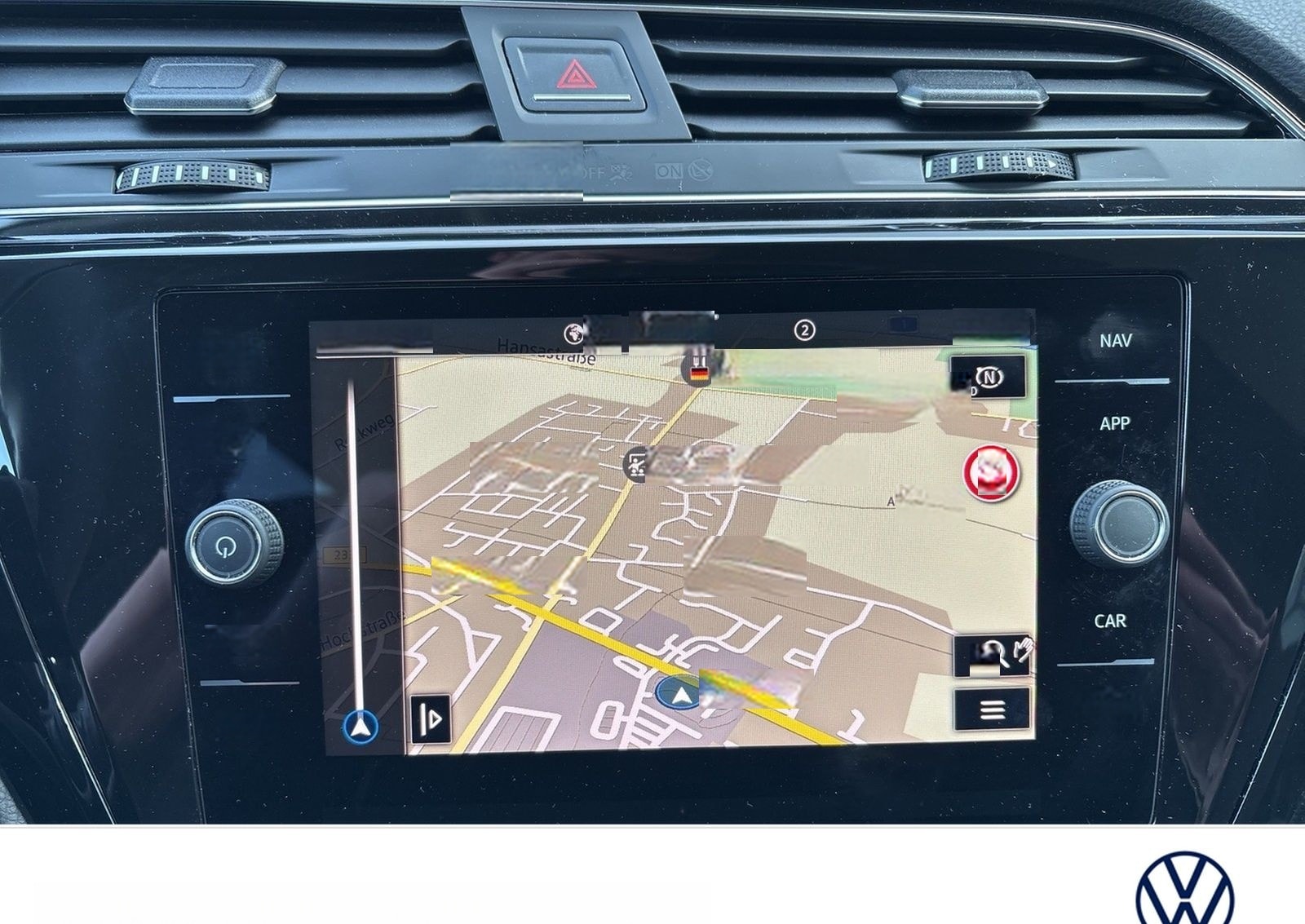 Volkswagen Touran 2.0 HIGHLINE AHK CAM ACC LM17 EKLAPPE NAV foto 15