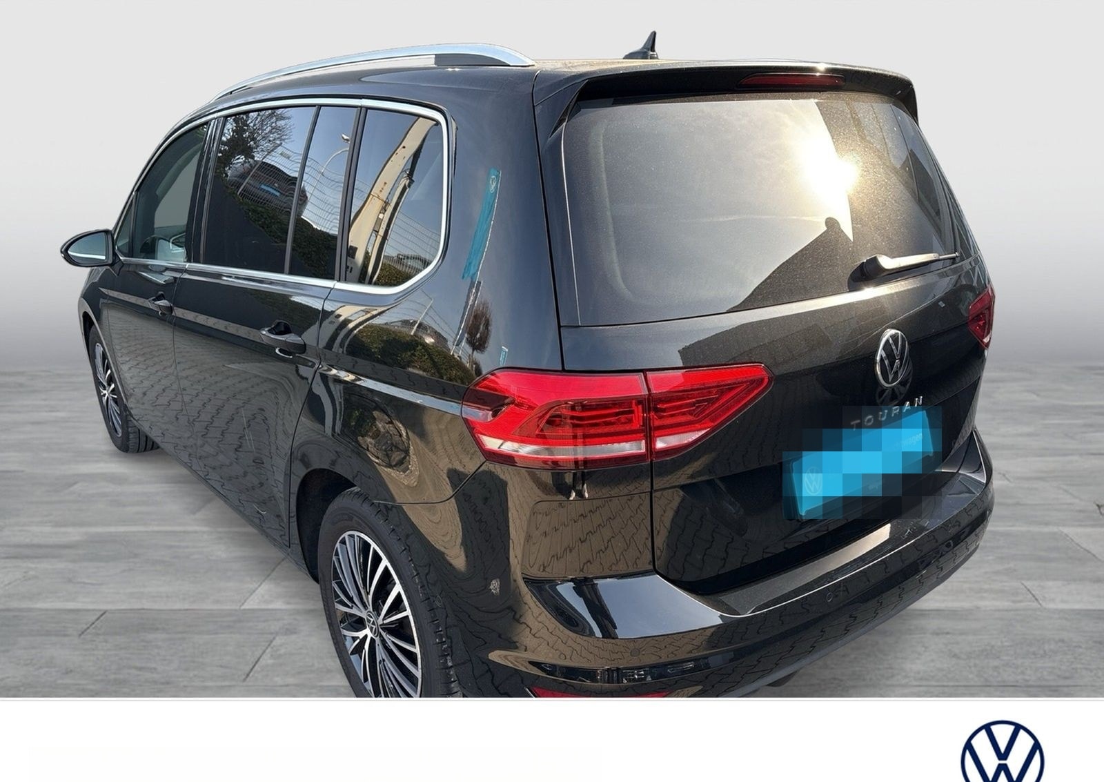 Volkswagen Touran 2.0 HIGHLINE AHK CAM ACC LM17 EKLAPPE NAV foto 4